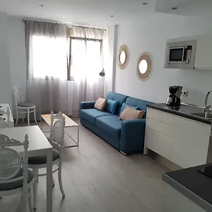  Apartment Rk Center